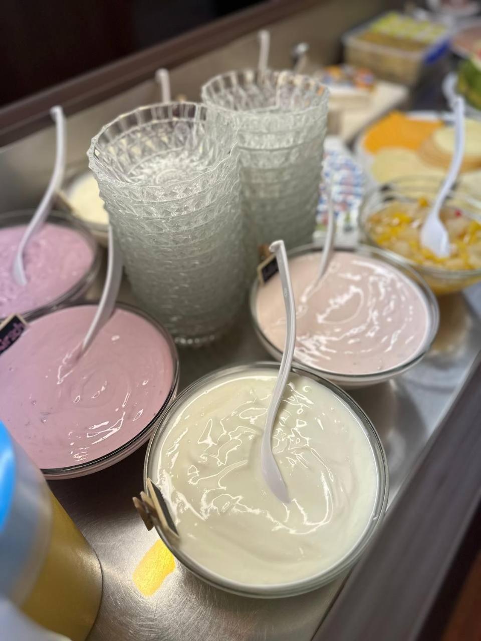 波尔格舒神酒店 博帕德 外观 照片