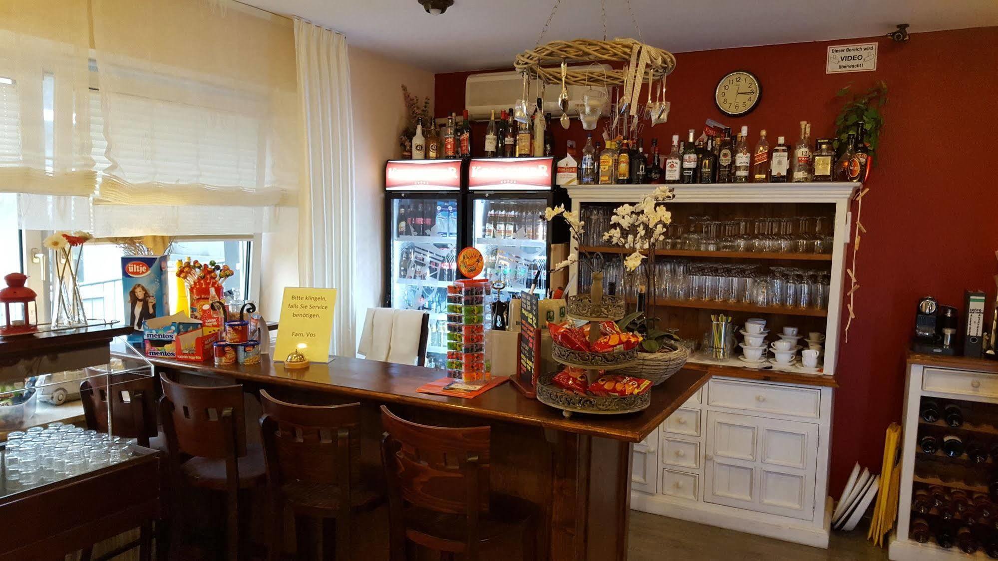 波尔格舒神酒店 博帕德 外观 照片